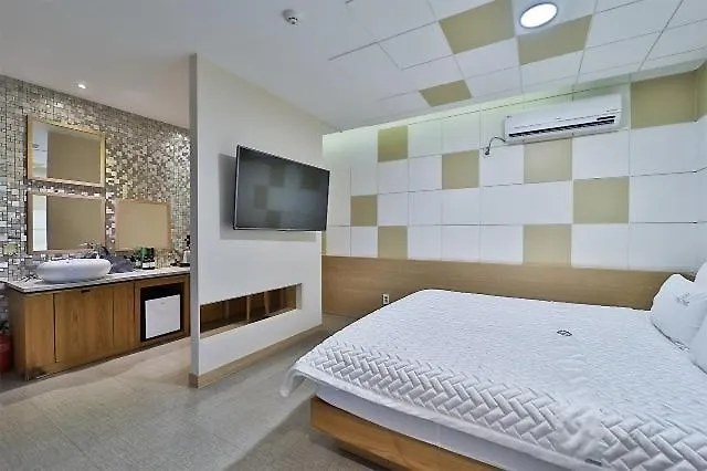 Motel Hotel The One In Shinho-Dong, Gangseo, Busan