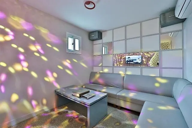 Hotel The One In Shinho-Dong, Gangseo, בוסאן מוטל